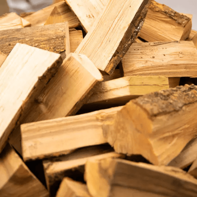 1 x  8"-10" cubic M³ Kiln dried Hardwood.