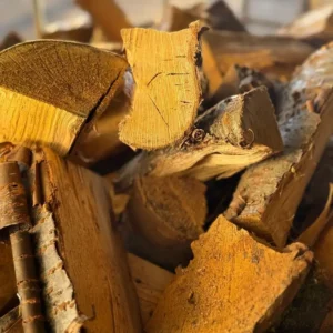 1 M³ Hardwood - 6" Logs*